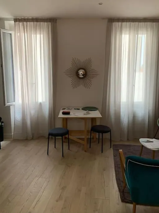 Le Diffonty Cosy Vintage Centre Historique Apartment La Ciotat